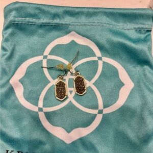 Kendra Scott Lee Silver Drop Earrings in Gold Drusy